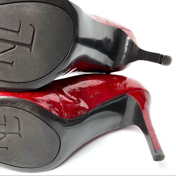 Ralph Lauren Red Pointed Toe Shoes Size 8.5 - Picture 13 of 14